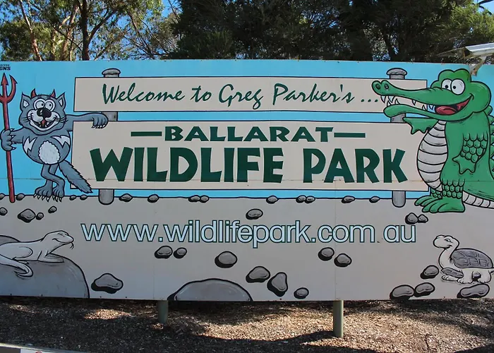Ballarat Modern Oasis, Stylish 3 Bedroom 2 Bathroom Retreat, Newly Build, New Appliances, Beds And Furniture, Walking Distance To Shopping Mall